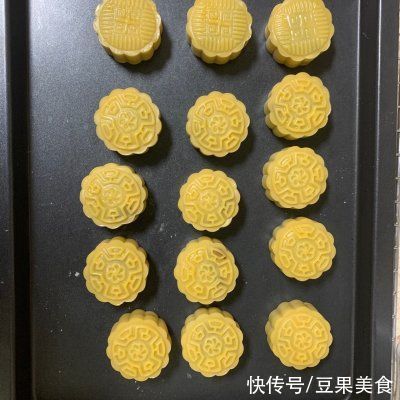 奶奶|我奶奶教我的月饼的技巧，一定要加它才好吃