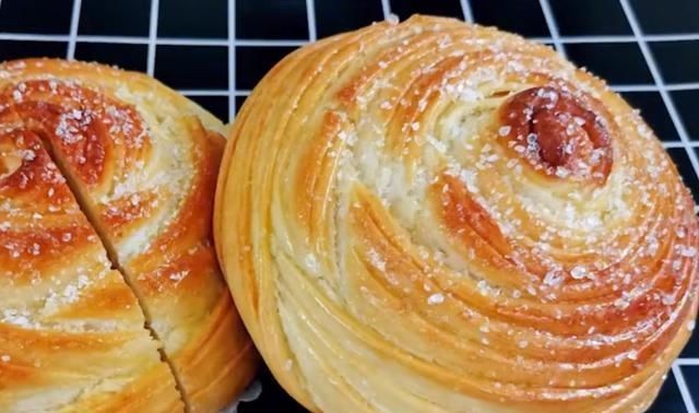  面包|长的像面包，味道像面包，颜值高，口感好，做法比面包简单多了