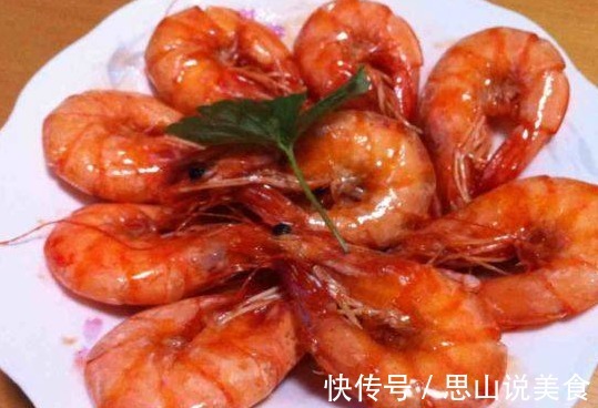 大叔使用19年的鲜虾制作配方，营养鲜香脆嫩爽口，保证香飘十里