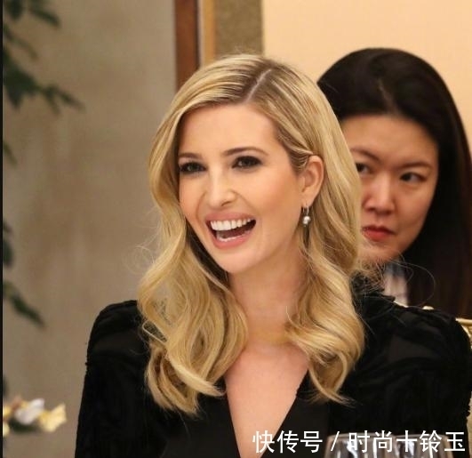 造型|伊万卡的穿搭超有品,发型造型也从不输阵,卷发有风情直发也迷人