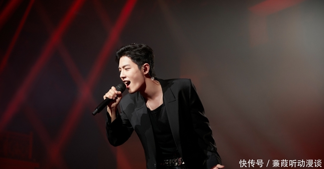 黑豹乐队 一群傻姑娘对肖战无私的爱,让人感受到了一城又一城的浪漫