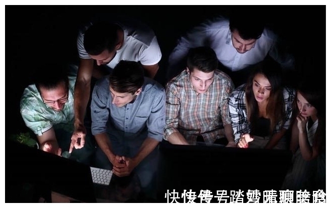 睡眠时间|男人如何保持年轻？日常坚持3件事，或能让衰老来得慢一点