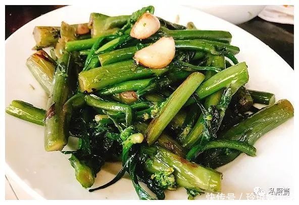 冬天碰到它多买,隔夜排出臭便,便秘消失了,血管变软,越吃越瘦