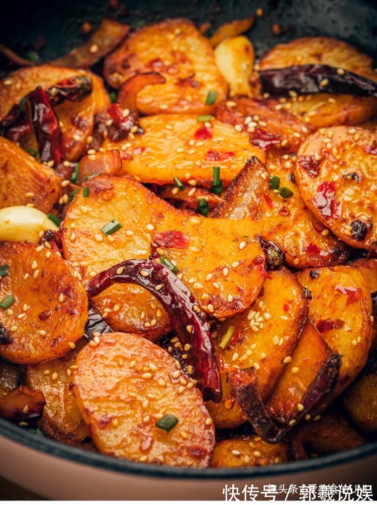 土豆香|干锅土豆——我心中好吃的土豆做法！简单下饭！