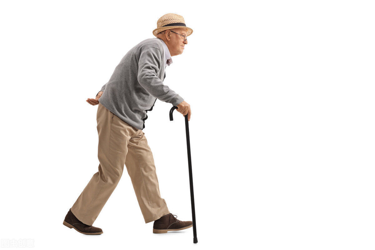 骨质疏松症|人老之后,骨骼很脆弱,除了钙,还有3种营养素要补,却鲜为人知