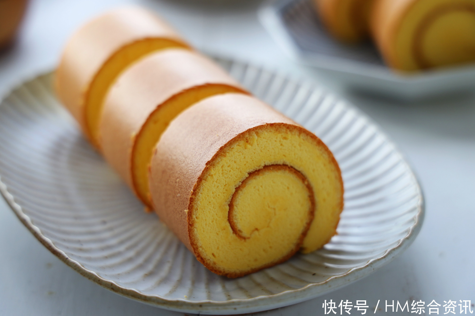 孩子最爱的蛋糕卷,掌握正确方法不开裂,好吃好看,简单失败率低