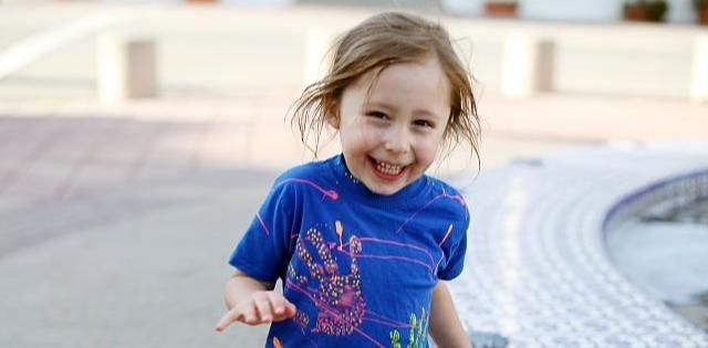 智商高的孩子,一出生就有3个特征,你家孩子占了几个?