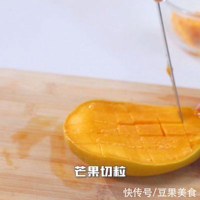 打蛋器|不可错过的下酒菜奶茶店必点——芝芝奶盖系列，过瘾