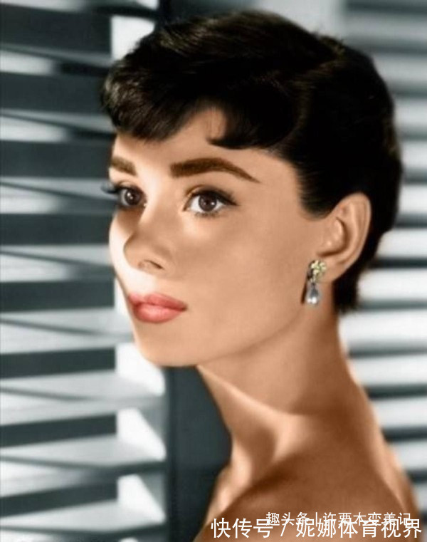 女性 女人过了50岁,尽量避开这3种发型,尤其是第2种,又老又土气