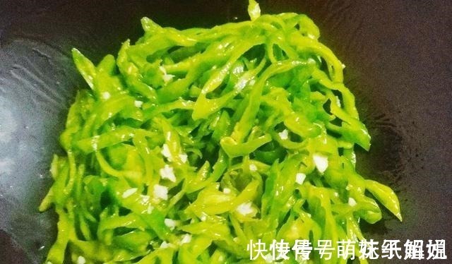 大厨|辣椒炒鸡蛋怎么做好吃第一步不是放油,按照3步走,堪比大厨!