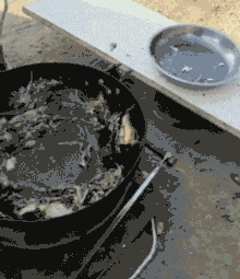 |搞笑GIF:妈呀,这魔鬼的步伐,摔得可不轻