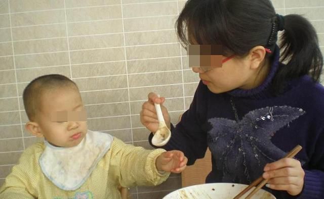 零食|四岁男孩身高122厘米,妈妈担心带去检查,医生:饮食习惯很好