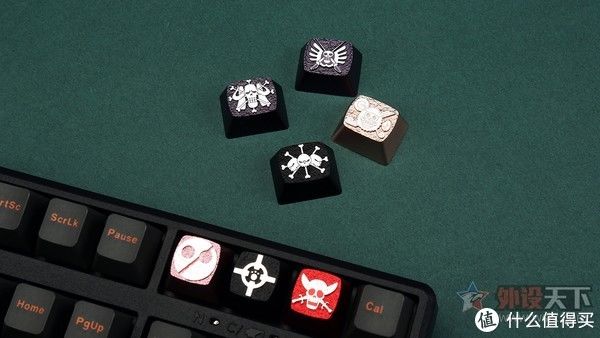 巴索罗米·熊|ZOMO海贼王四皇及七武海系列键帽简评