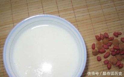 生花生和熟花生,吃哪种最好?原来不同做法营养不同,长见识了!