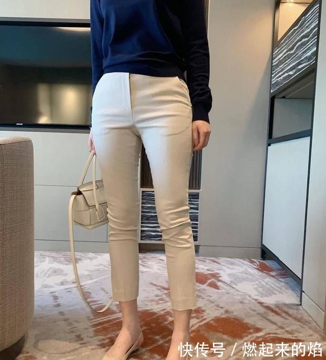 百搭|绝对不能少的一件单品~通勤百搭时尚休闲白色裤子~