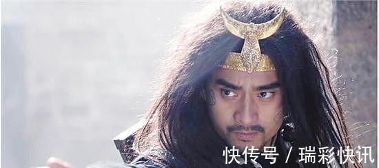 仇琼英$水浒传中,只有一个人可以单挑战胜林冲,但这个人却打不过李逵