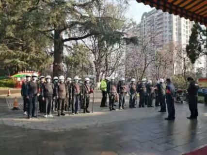 大年初一开门红 昆明动物园迎来31802名游客