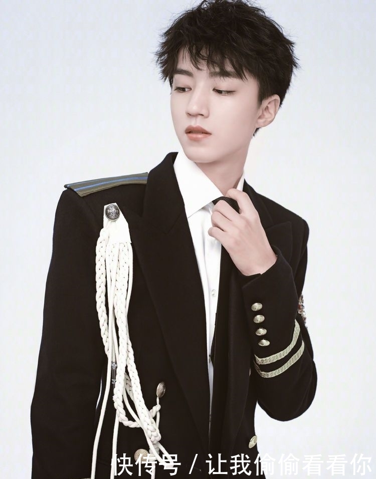 王源千玺宣传王俊凯新综艺,网友:什么时候能看三人综艺