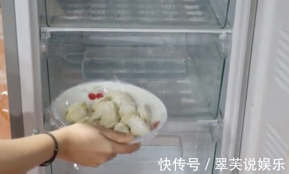 你家冰箱冻有饺子吗现在知道还不晚，看完快告诉家里人！
