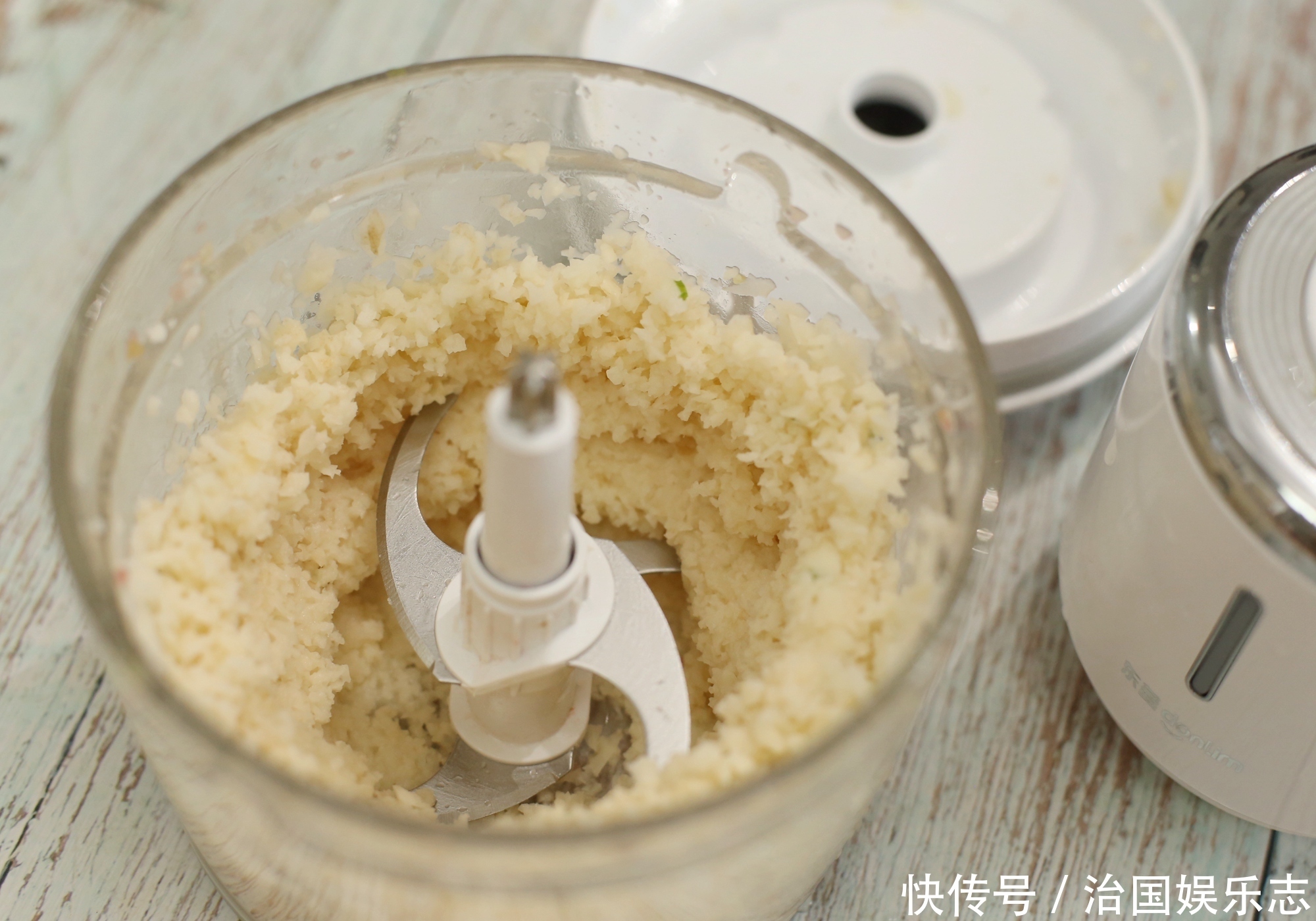 莲藕|肉饼吃了几十年，如此做法第一次，太香了，好吃不上火！