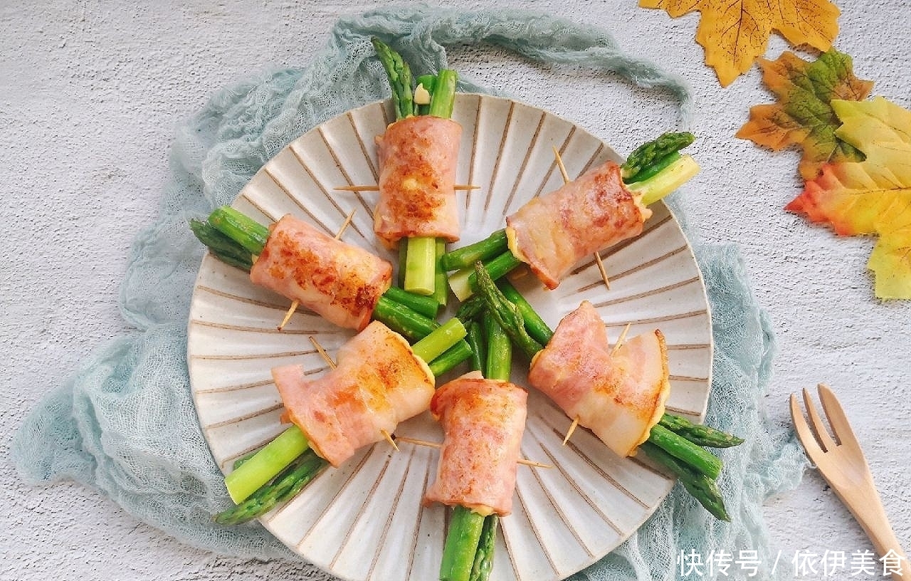 培根|培根焦香,芦笋脆嫩,芝士爆浆的~培根芝士卷芦笋#肉食者联盟#