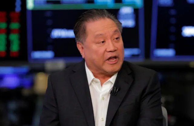 名校|卡住华为“脖子”的多半是华人,大多是国内名校毕业,远赴美国