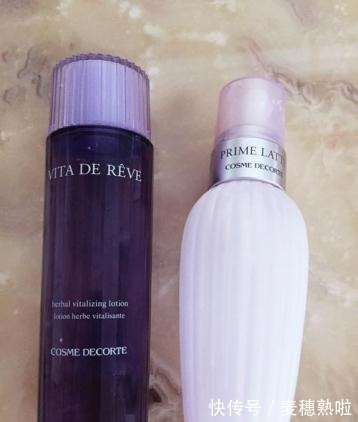 油皮 还在羡慕别人皮肤好护肤品可千万不要跟风,先看这一点!