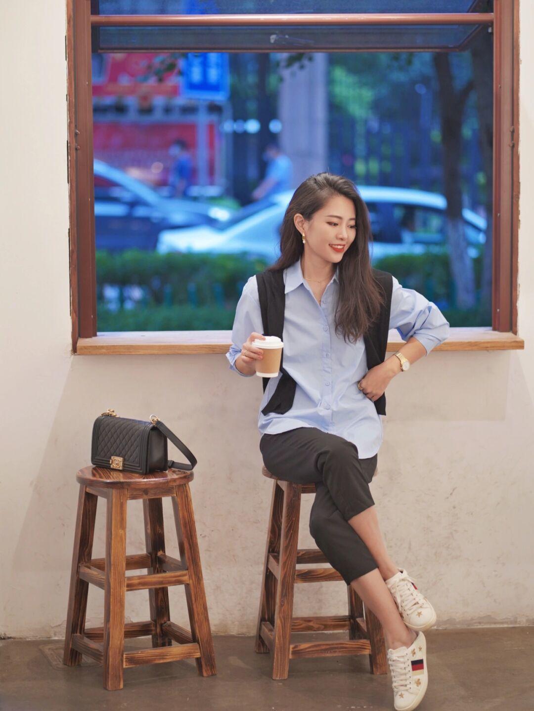 高级感衬衫搭配长啥样?借鉴下面这些方法,轻松穿成时尚女神