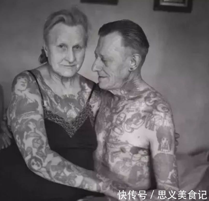 年少时为“耍帅”跑去纹身，年老后变成这样，看完你还敢纹身吗？