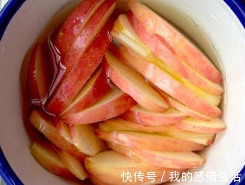 此物|苹果和此物一起煮,每天一碗,小肚子不鼓了,一夜无梦睡的香!