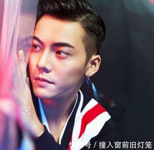 发际线|男人30岁以后,发型怎么剪才合适?试试这4款造型,时尚又魅力