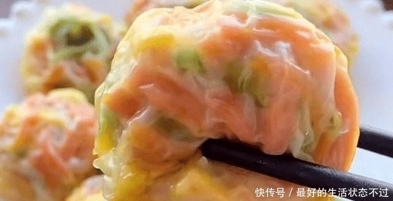 春季多吃这个,不用揉面,包上馅一蒸,皮薄馅足,一口一个真过瘾
