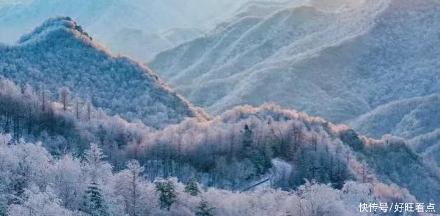 一幅|雪漫江山美如画：好一幅写实的陕西镇坪水墨画雪景