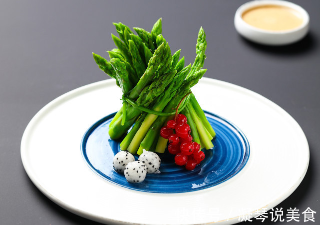 江米扣肉—汁鲜味美，肥而不腻，老少皆宜