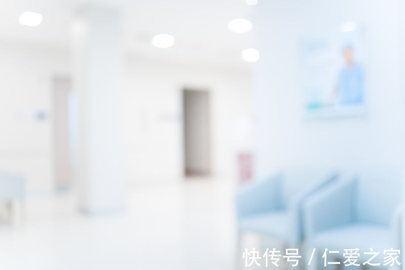 脑壳|三个步骤判断你或者家人是否中风?