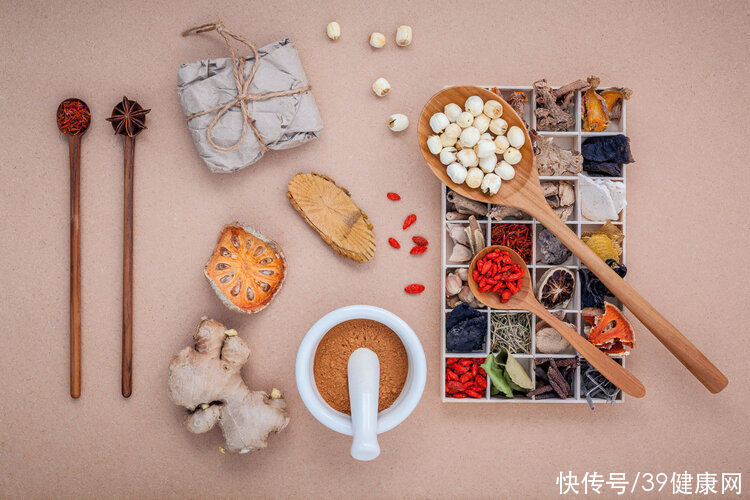 大肠|经常便秘,拉不出、拉不净?试试3个简单方法,大便通畅一身轻