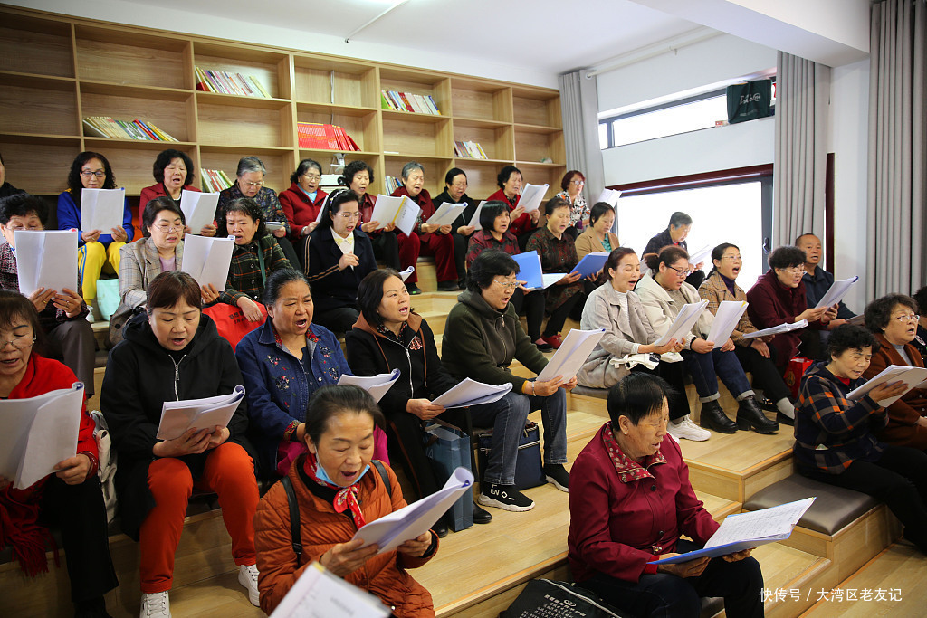 合唱团|10种老年人的健康生活方式,建议收藏