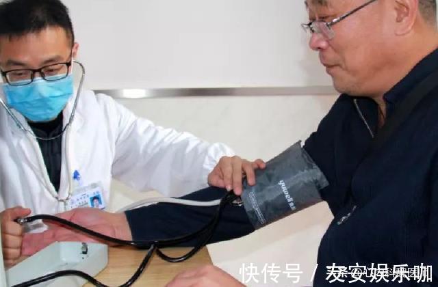 测量血压|血压高于140／90就是高血压吗？医生：很多人被误诊为高血压