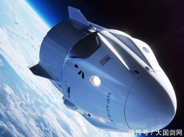 空间站 美国载人“龙”飞船,对接要选择中国上空,到底有什么不轨目的