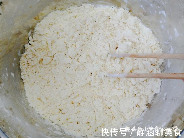 懒人|“懒人”面条，只和面不擀面，一把剪刀就能做出美味，快来试试吧