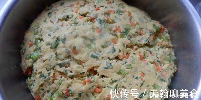 窝窝头|玉米面这样做不但营养更加丰富,口感又松又软,而且颜色鲜艳亮丽