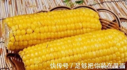 皮肤|女性过了35岁,要常吃三种食物,滋润皮肤,舒展皱纹,爱吃就赚到