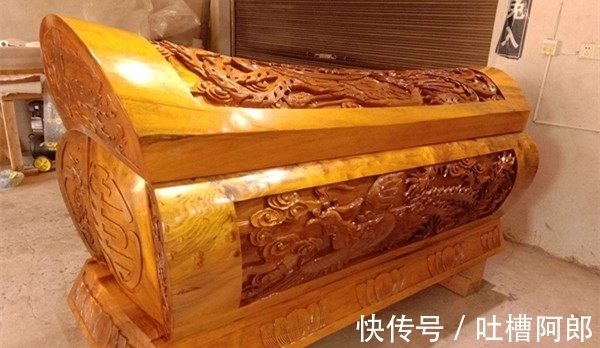 老千岁#秦可卿名节有污,为何敢用义忠亲王老千岁棺椁?秦家身份贵不可言