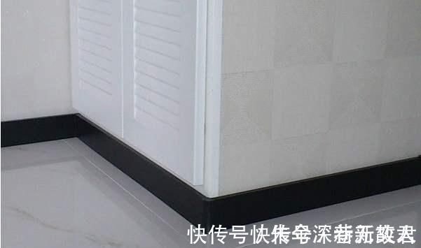 墙面|越来越多人家装这种踢脚线，不得不感叹太聪明了，省钱实用又漂亮