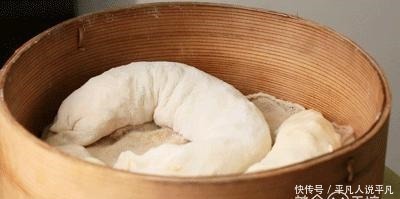 它是花卷的表兄,还不用发酵,又香又软,明天就吃它