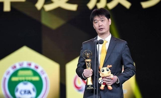 中超|若李铁离开,国足三大潜在新帅:范志毅在列,中超最佳主帅呼声高