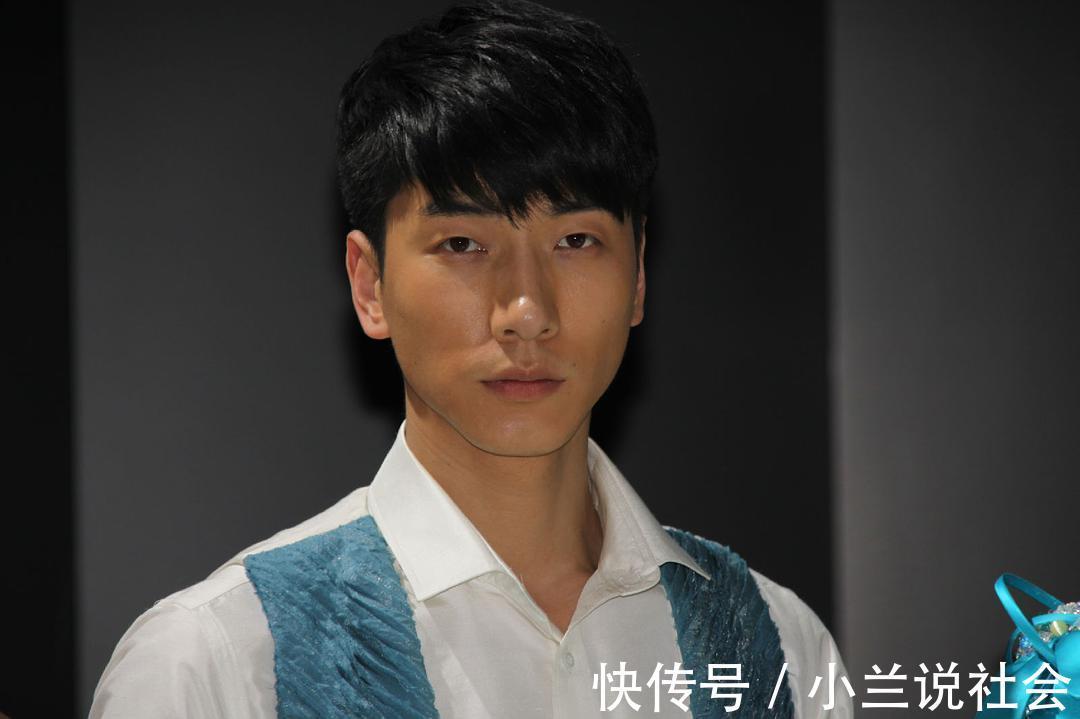 王岳伦|从“红遍全国”到“糊穿地心”，张亮才是资本玩弄的一颗棋子