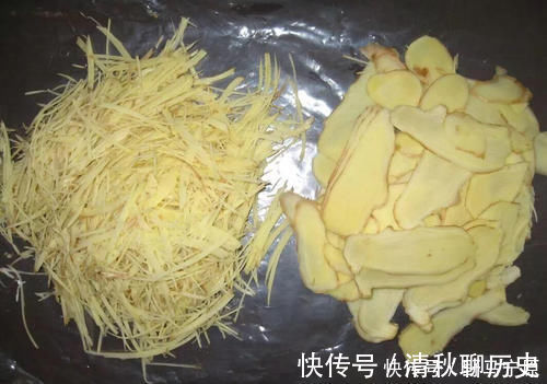 大蒜|大蒜和生姜一起泡水喝,解决了男女朋友的烦恼,涨知识了