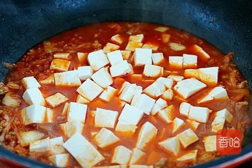 天冷来上这一锅热乎乎的炖豆腐，荤素一锅出，营养美味又暖胃