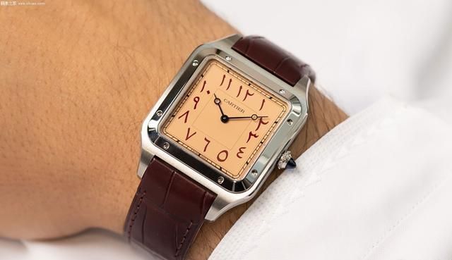 限量版#卡地亚推出Santos-Dumont超大号腕表迪拜钟表俱乐部特别限量版